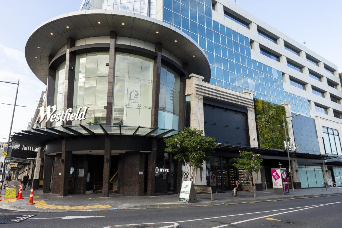 277 Broadway, Westfield New Market – photo 1
